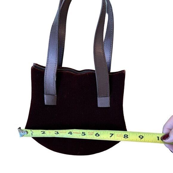 Vintage Burgundy Velvet Serpentine Scalloped Edge Bag 1980s - Picture 11 of 13